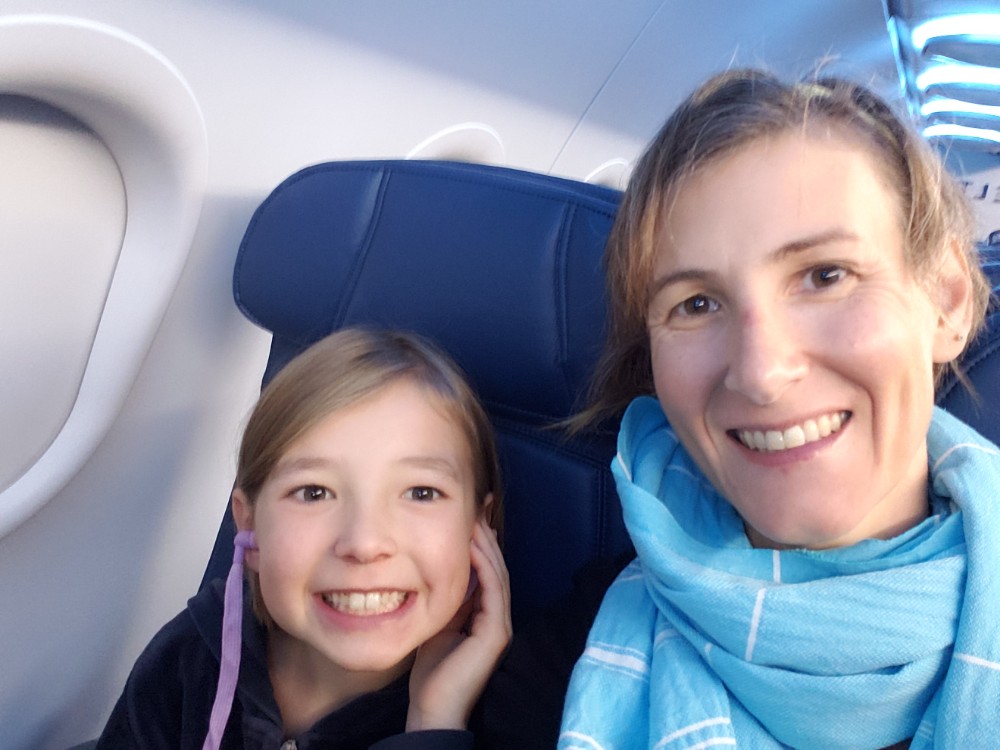 On the plane to Oakland On the plane to Oakland
